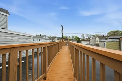 2643 South Hillock Avenue Chicago IL 60608
