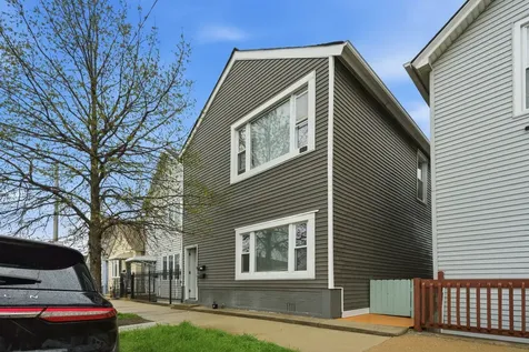 2643 South Hillock Avenue Chicago IL 60608
