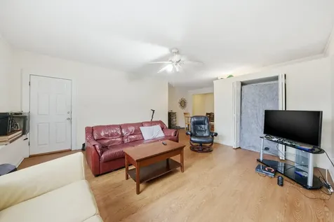 2643 South Hillock Avenue Chicago IL 60608