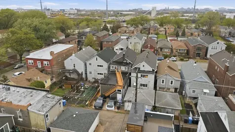 2643 South Hillock Avenue Chicago IL 60608
