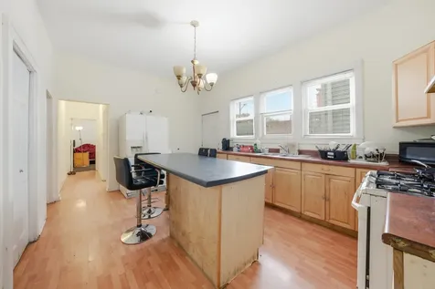 2643 South Hillock Avenue Chicago IL 60608