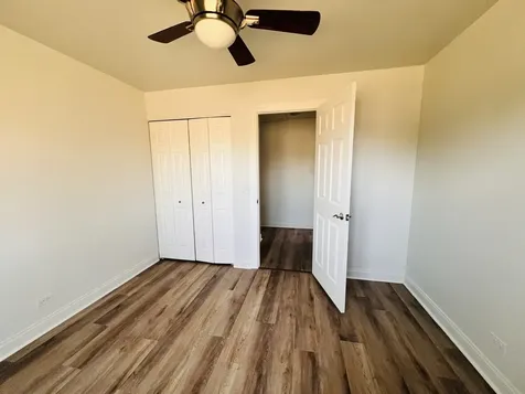 575 Greystone Lane Wheeling IL 60090