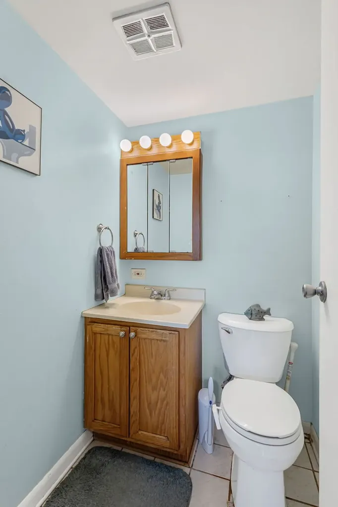 3838 West 111th Street Chicago IL 60655