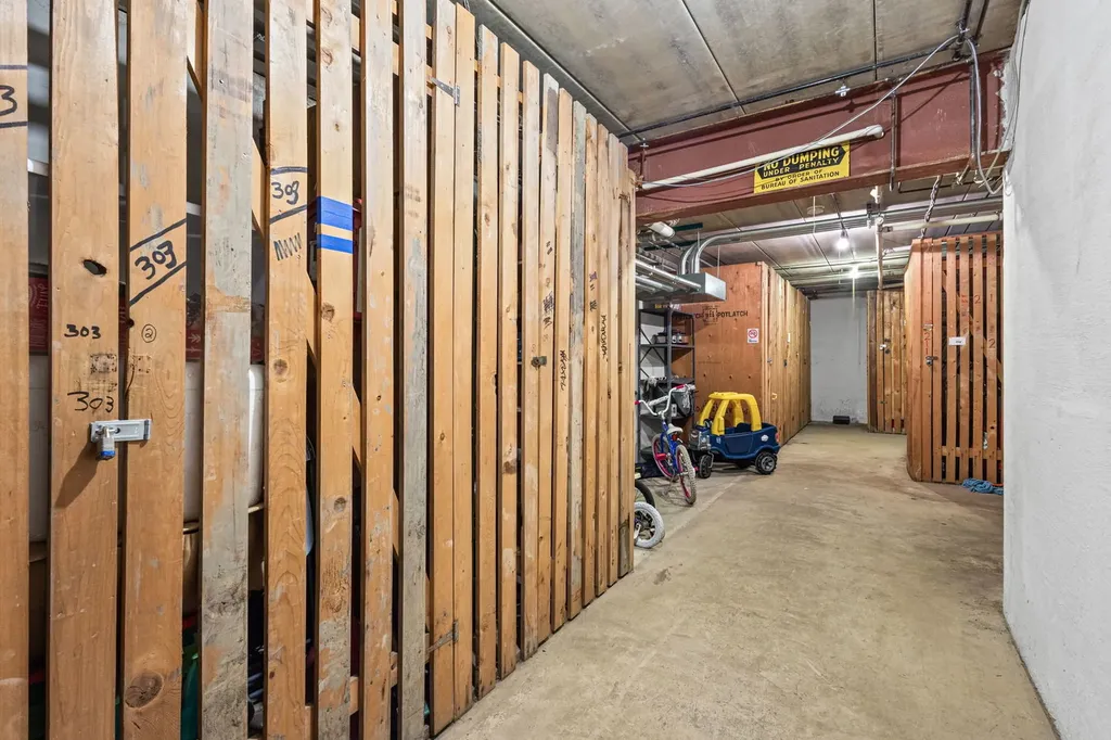 3838 West 111th Street Chicago IL 60655