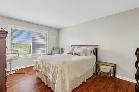 3838 West 111th Street Chicago IL 60655
