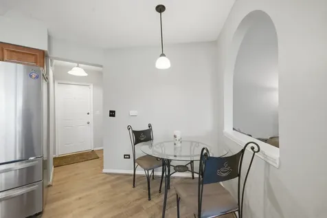 1661 Carmel Court Hoffman Estates IL 60169