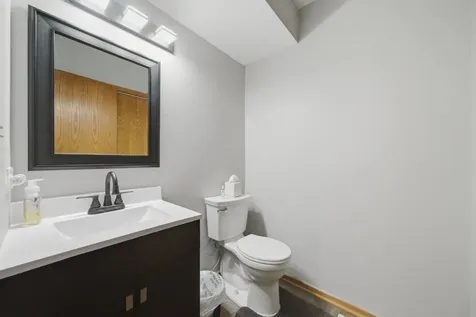 1661 Carmel Court Hoffman Estates IL 60169