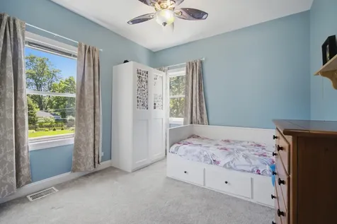 941 Greenwood Avenue Deerfield IL 60015