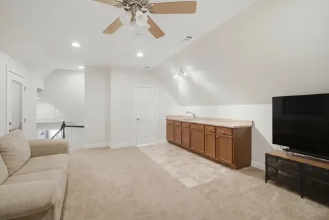 941 Greenwood Avenue Deerfield IL 60015