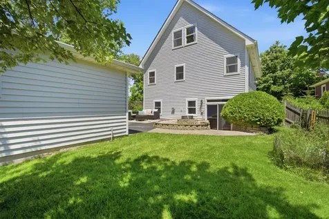 941 Greenwood Avenue Deerfield IL 60015