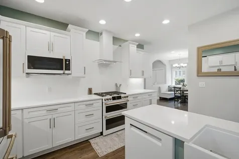 941 Greenwood Avenue Deerfield IL 60015