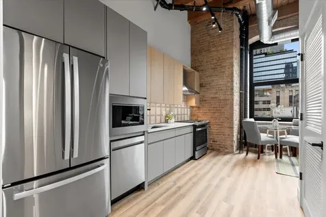 153 West Ohio Street Chicago IL 60654