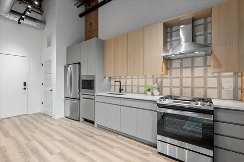 153 West Ohio Street Chicago IL 60654