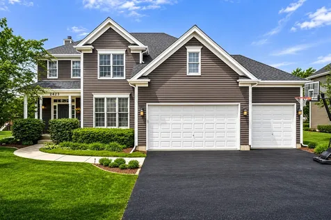 2423 Dustin Drive Sycamore IL 60178