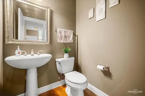 2423 Dustin Drive Sycamore IL 60178
