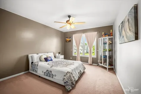 2423 Dustin Drive Sycamore IL 60178