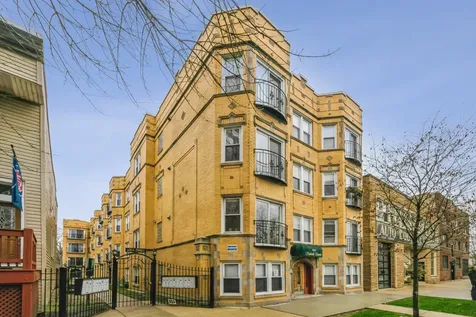 3914 North Kedvale Avenue Chicago IL 60641