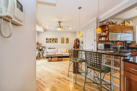 3914 North Kedvale Avenue Chicago IL 60641