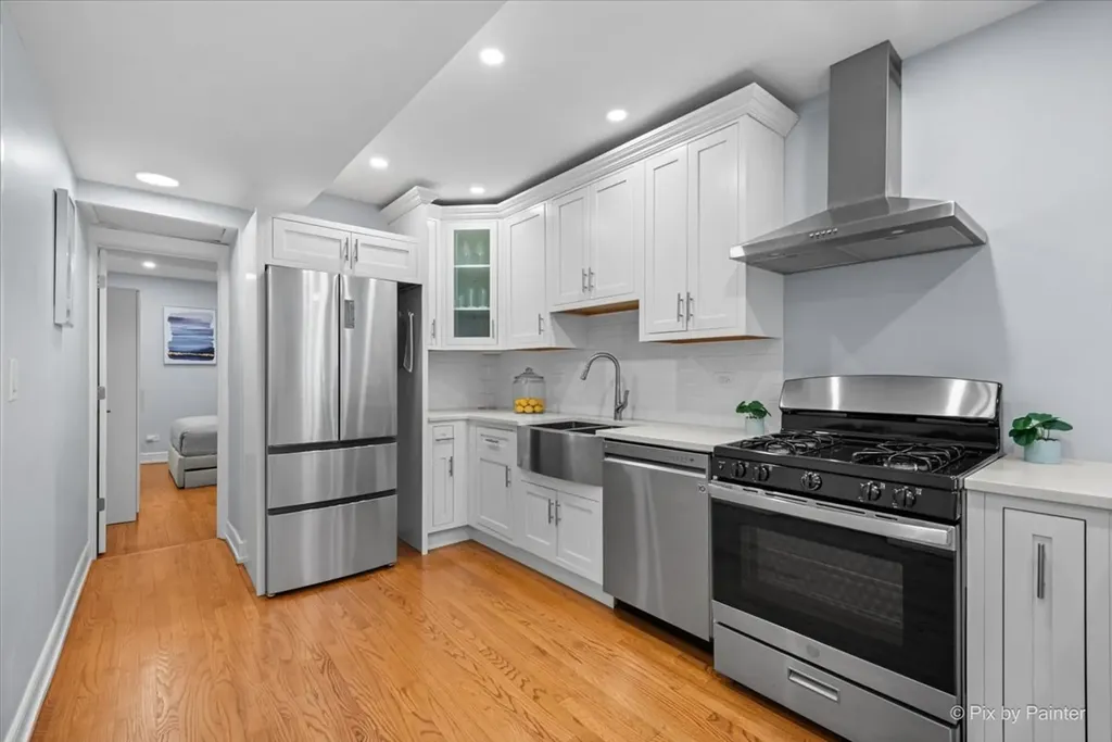 1969 North Lincoln Avenue Chicago IL 60614