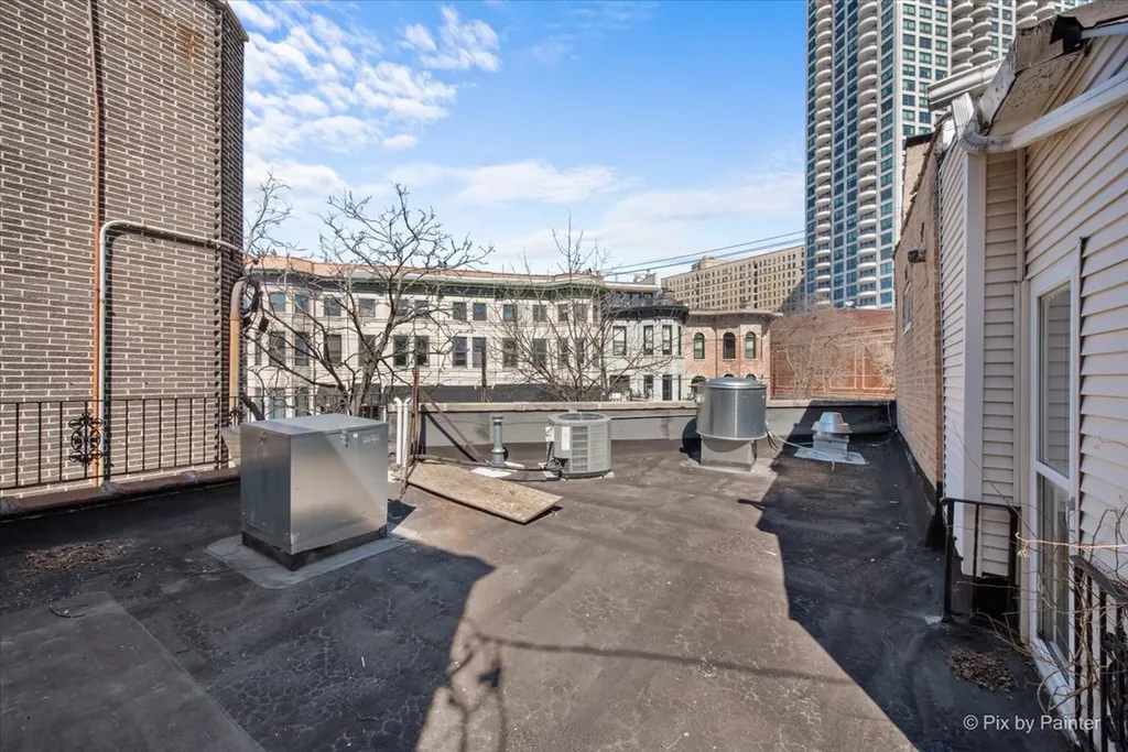 1969 North Lincoln Avenue Chicago IL 60614