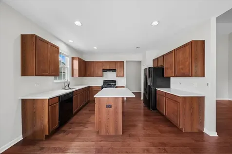 1112 Ridge Drive Shorewood IL 60404