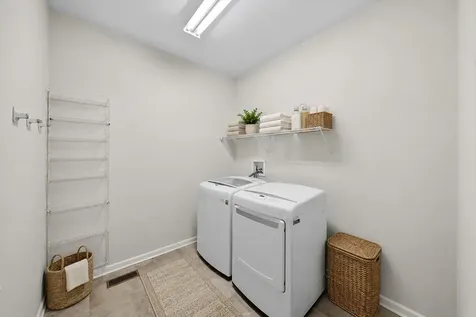 1112 Ridge Drive Shorewood IL 60404