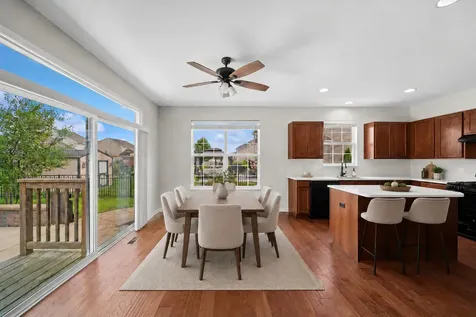 1112 Ridge Drive Shorewood IL 60404