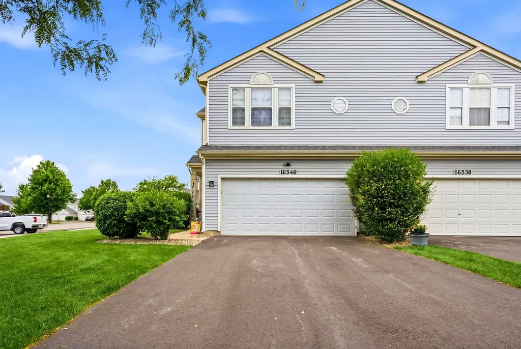 16540 South Windsor Lane Lockport IL 60441