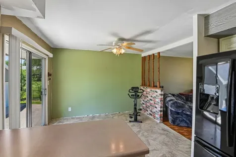 26 Hawthorne Lane Streamwood IL 60107