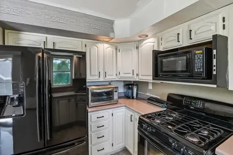 26 Hawthorne Lane Streamwood IL 60107