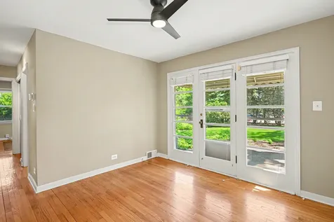 325 Lambert Road Glen Ellyn IL 60137