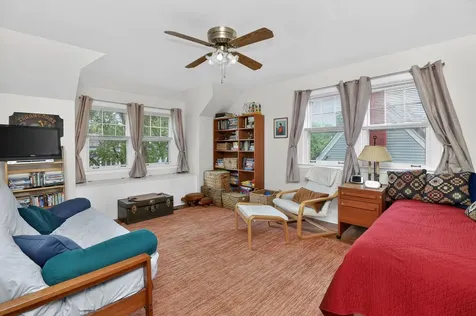 319 East Jefferson Avenue Wheaton IL 60187