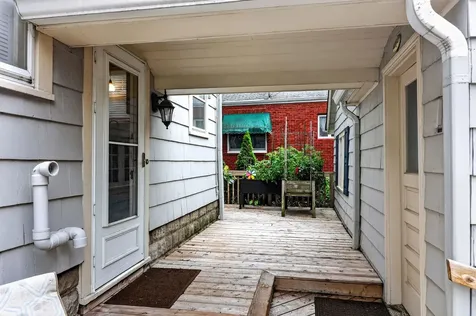 319 East Jefferson Avenue Wheaton IL 60187