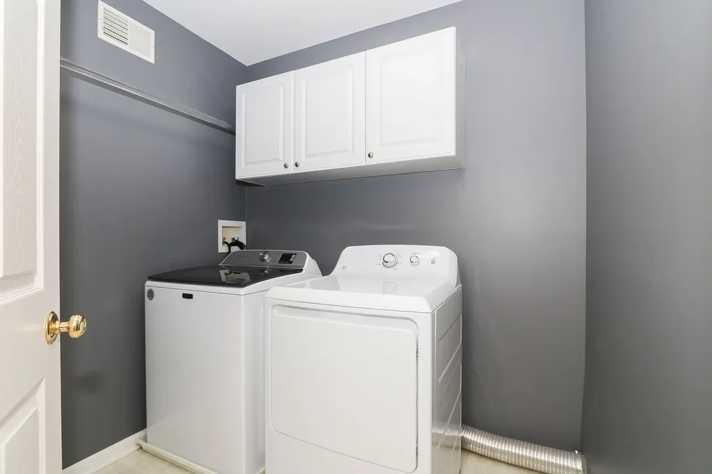 10560 Wakefield Lane Huntley IL 60142