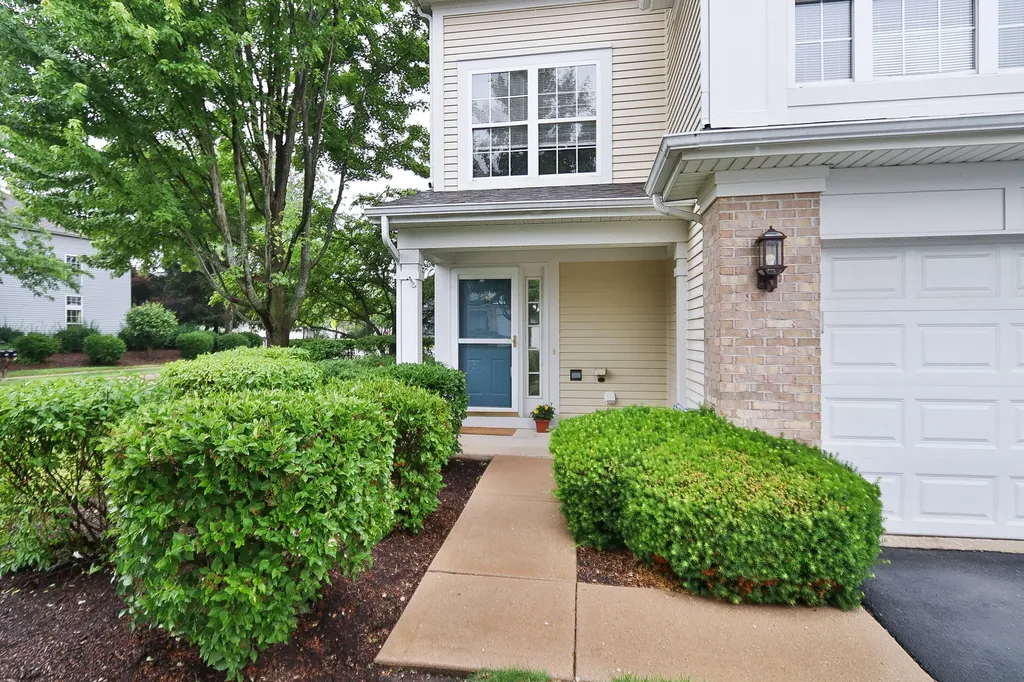 10560 Wakefield Lane Huntley IL 60142