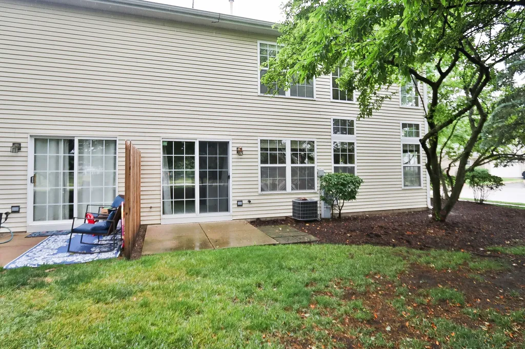 10560 Wakefield Lane Huntley IL 60142
