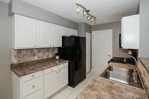 10560 Wakefield Lane Huntley IL 60142