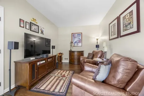 0N637 Fieldstone Lane Geneva IL 60134