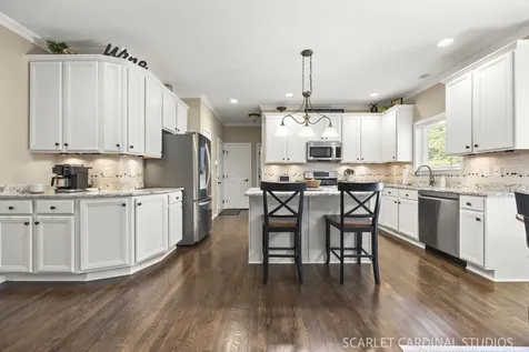 0N637 Fieldstone Lane Geneva IL 60134