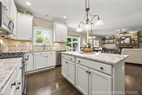 0N637 Fieldstone Lane Geneva IL 60134