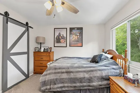 102 Pine Circle Cary IL 60013