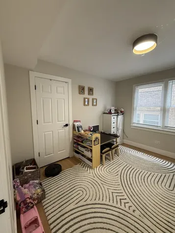 2607 West Rascher Avenue Chicago IL 60625