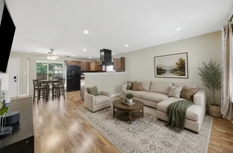 21730 Merrill Avenue Sauk Village IL 60411
