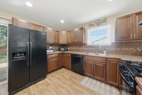 21730 Merrill Avenue Sauk Village IL 60411
