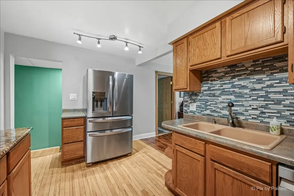 51 West Harrison Road Lombard IL 60148