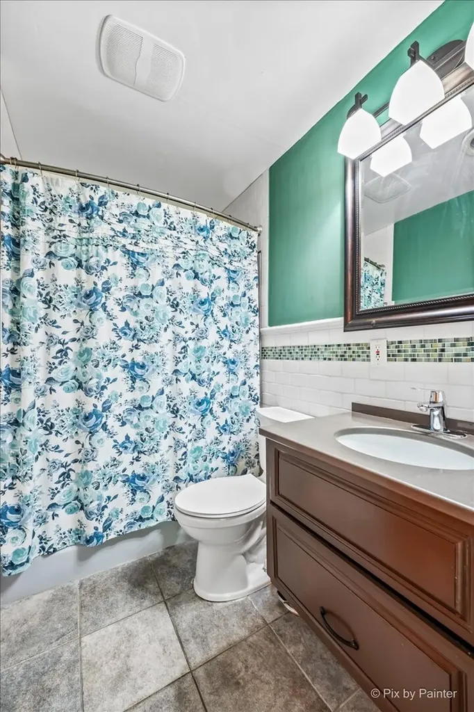 51 West Harrison Road Lombard IL 60148
