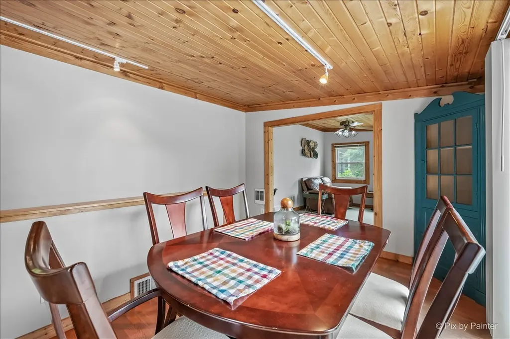 51 West Harrison Road Lombard IL 60148