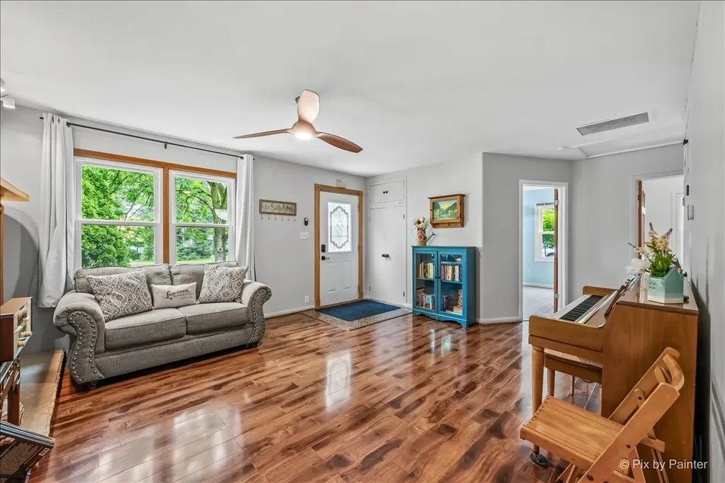 51 West Harrison Road Lombard IL 60148