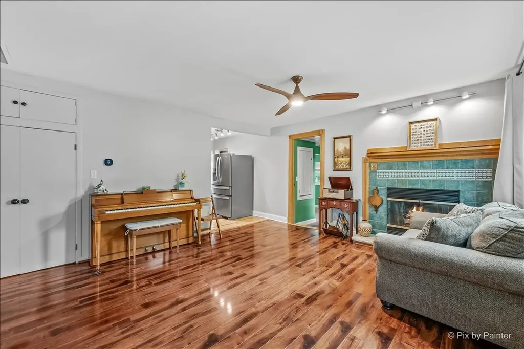 51 West Harrison Road Lombard IL 60148