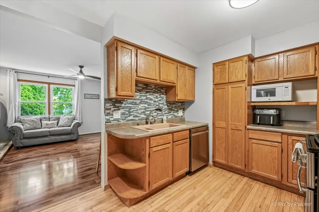 51 West Harrison Road Lombard IL 60148